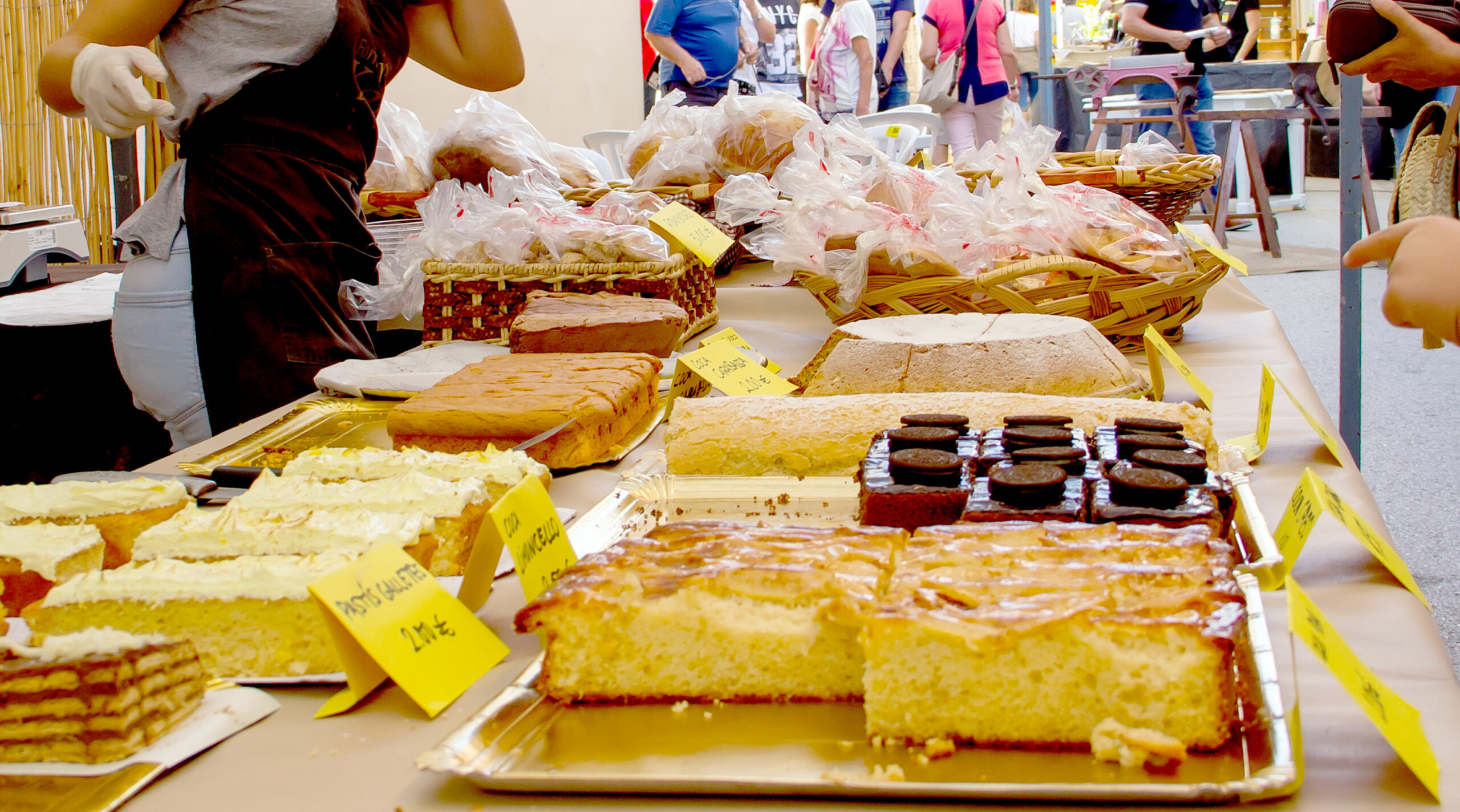 Més de 10 espais gastronòmics en la 17 Fira de Gata al Carrer